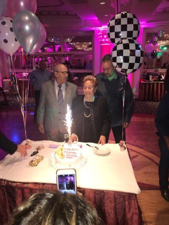 Verdi's of Whitestone